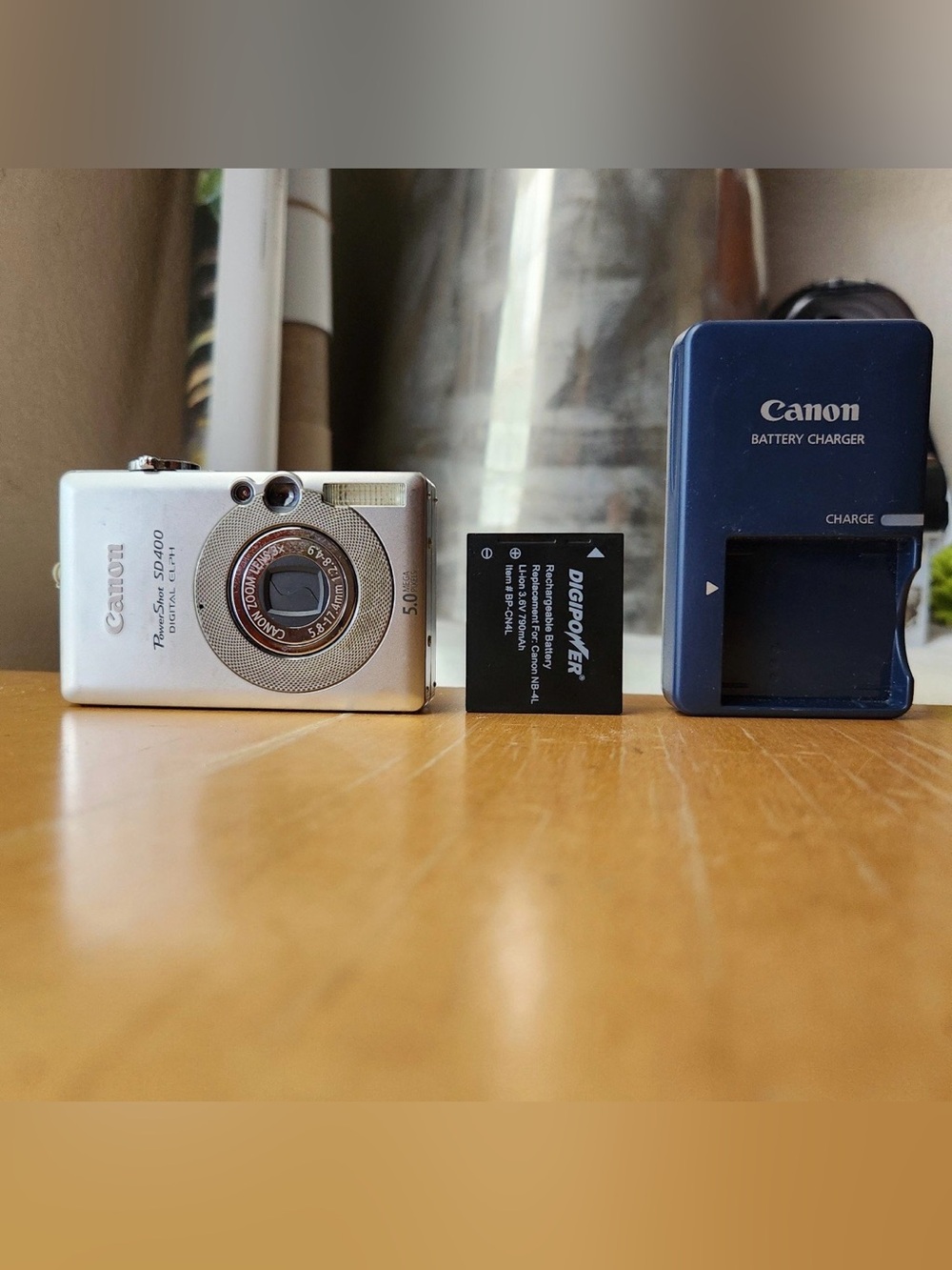 Tested Canon PowerShot SD400 5.0 MP w/Charger